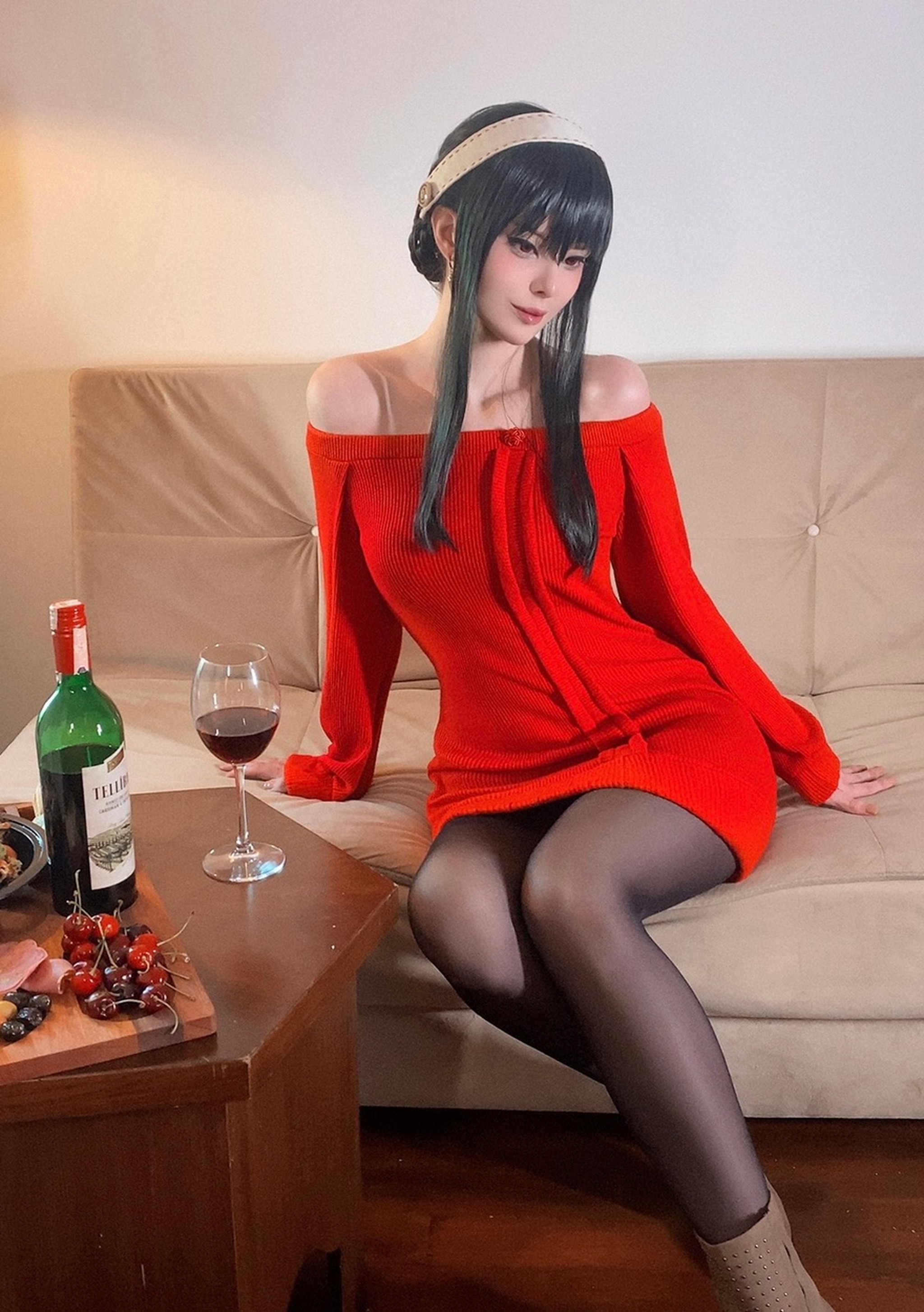 Vinnegal - NO.012 Yor Forger[43P]-XikXak